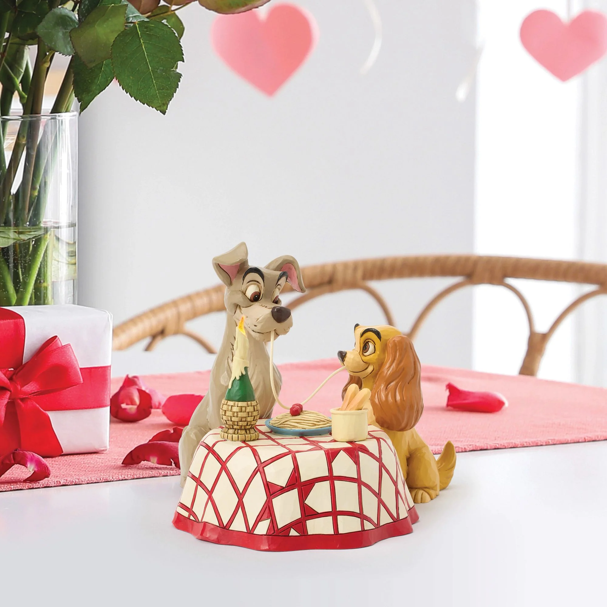 Dinner for Two (Lady & the Tramp Spaghetti LED) - Image 11