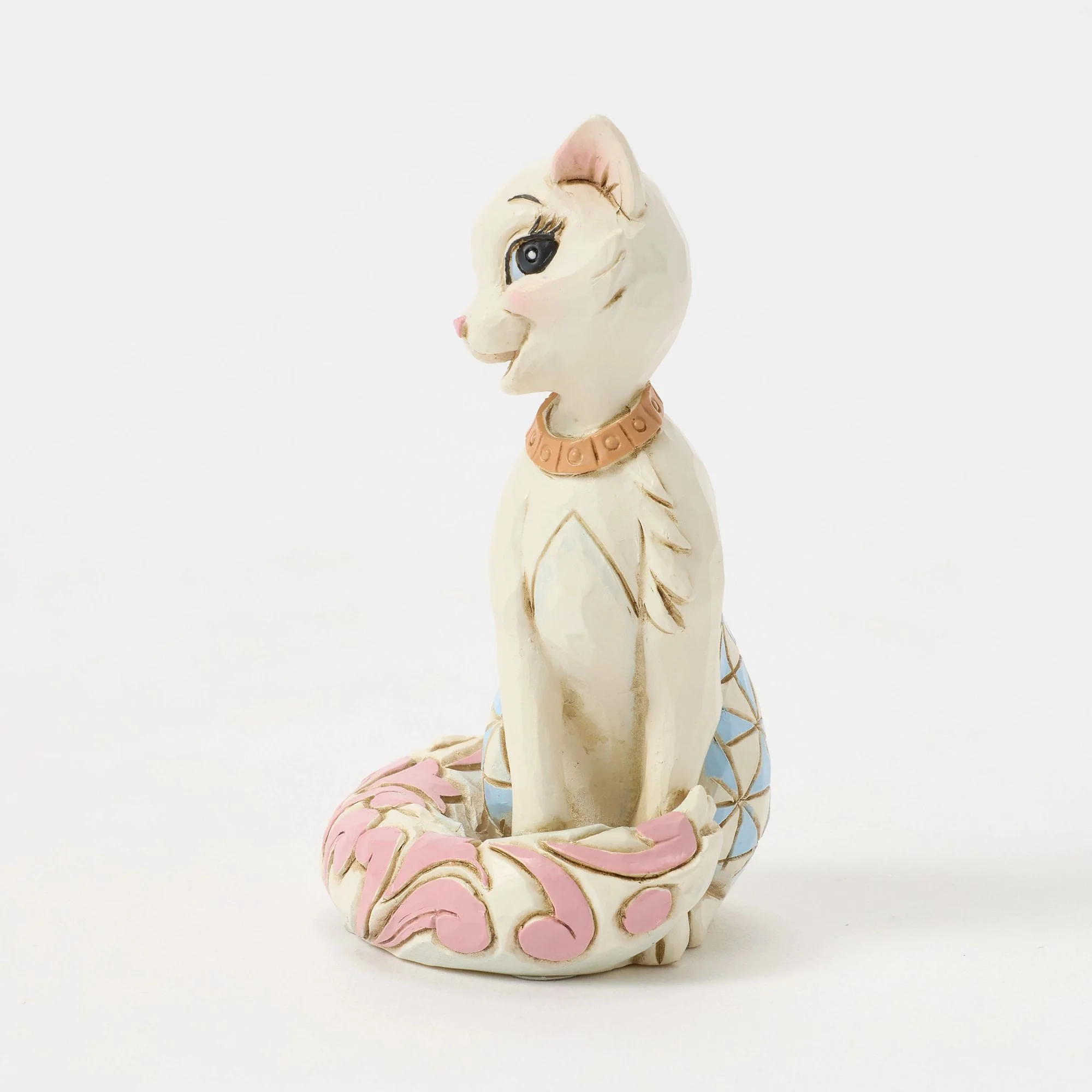 Duchess Mini Figurine - Image 2
